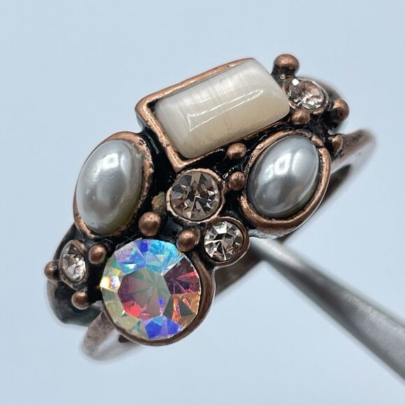 Vintage Unsigned Copper Tone Rhinestone Cat Eye Cluster Ring Band Sz 11 - Picture 2 of 6